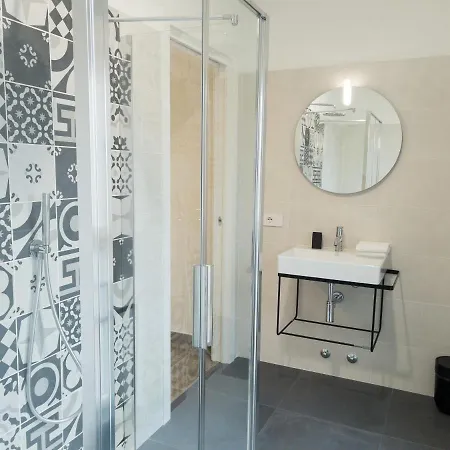 Casa Castelli - Self Check-in Πανσιόν Βερόνα