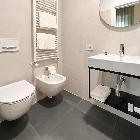Casa Castelli - Self Check-in 3* Verona
